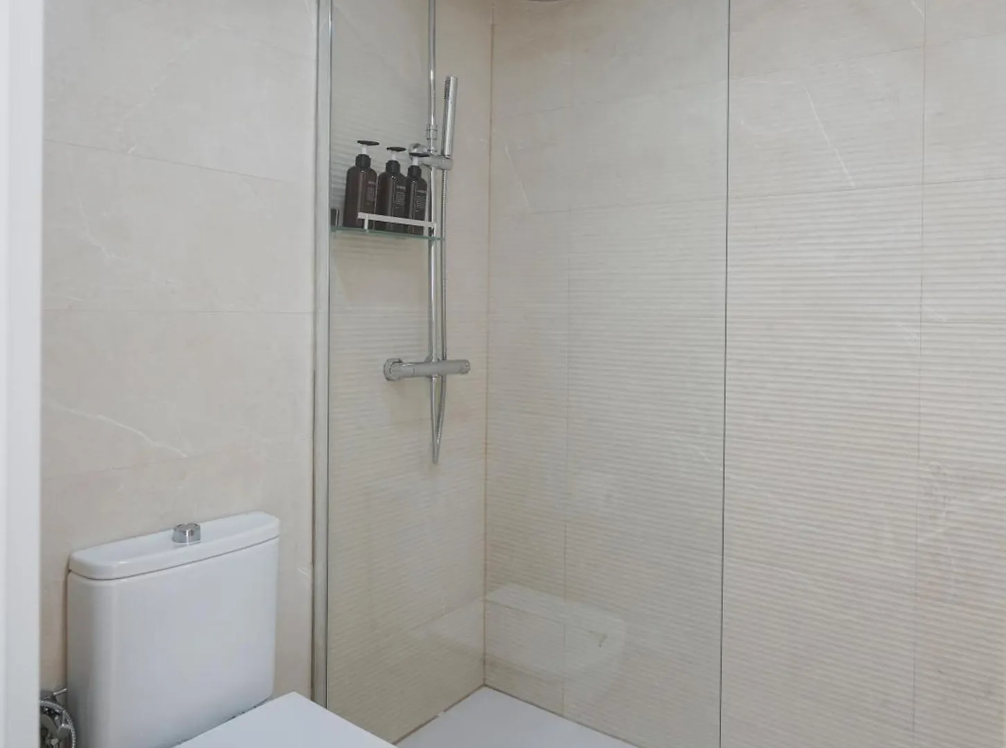 Nomad Malaga - Chic Apartament Center Torremolinos