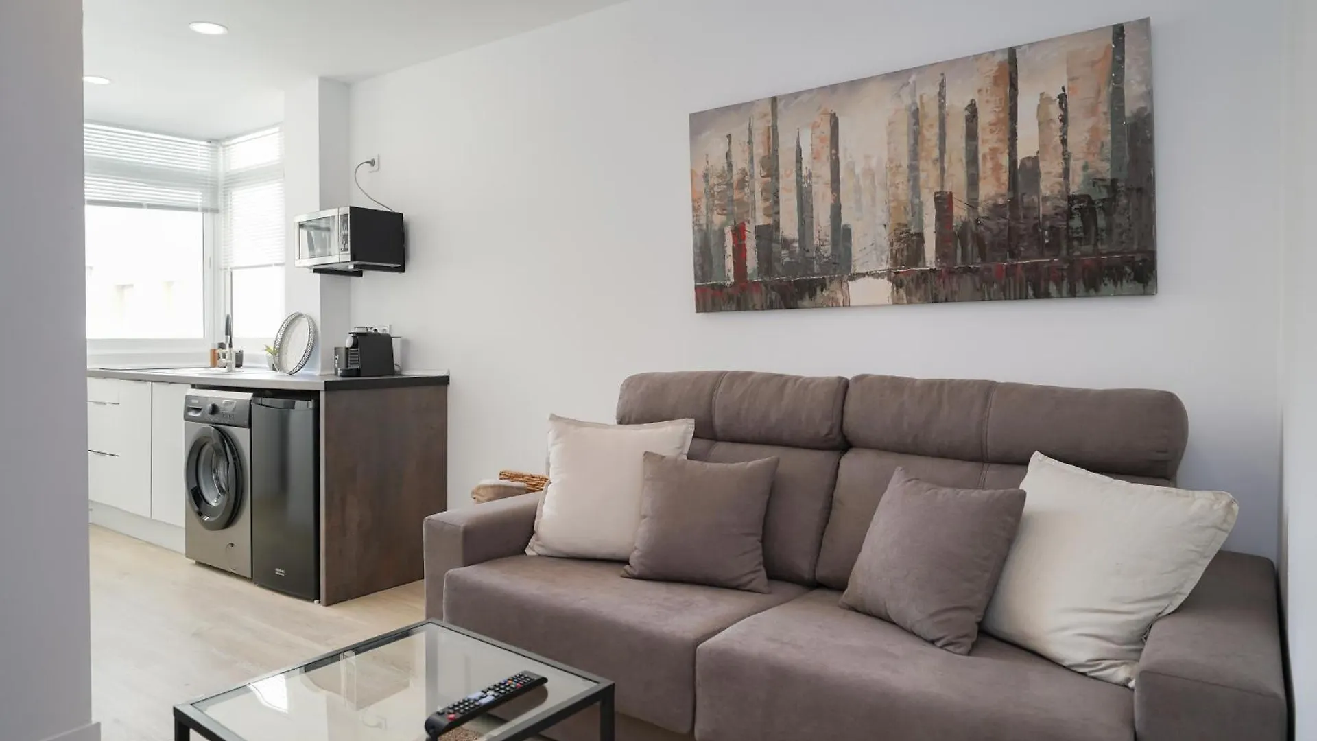 Nomad Malaga - Chic Apartament Center Torremolinos